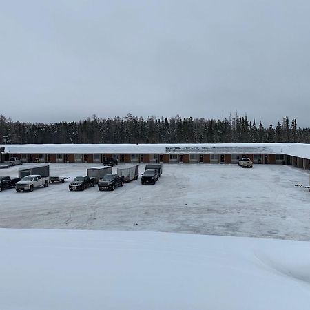 Travel Inn Cochrane Экстерьер фото