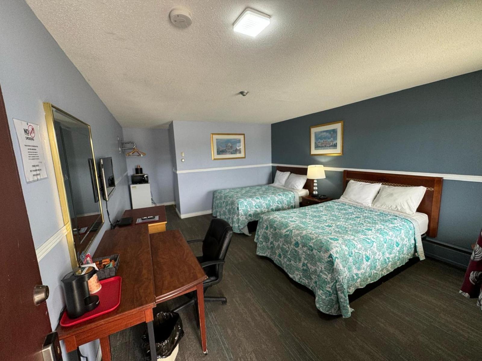 Travel Inn Cochrane Экстерьер фото